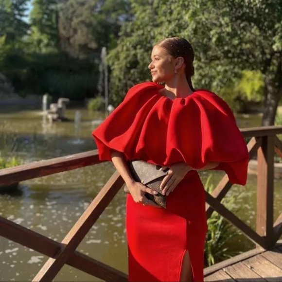 Asos design bubble pencil midi dress with split in red #Cybermondaysale - Picture 2 of 16